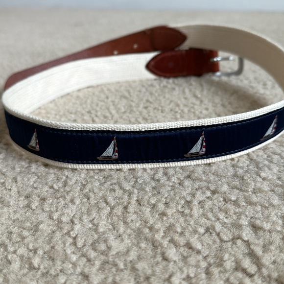 Men’s J Crew Belt - Sailboat Print size 36 - Picture 4 of 4